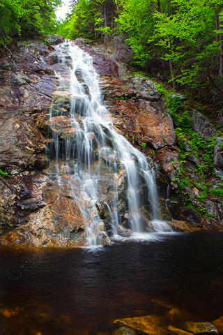 Nancy cascades in summer